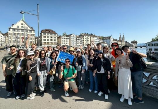 第十一屆瑞士閨蜜團花絮